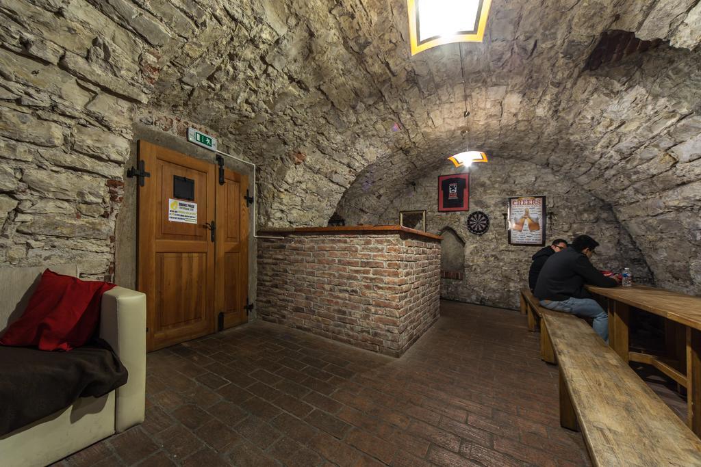 Hostel Mango Prague Exterior photo