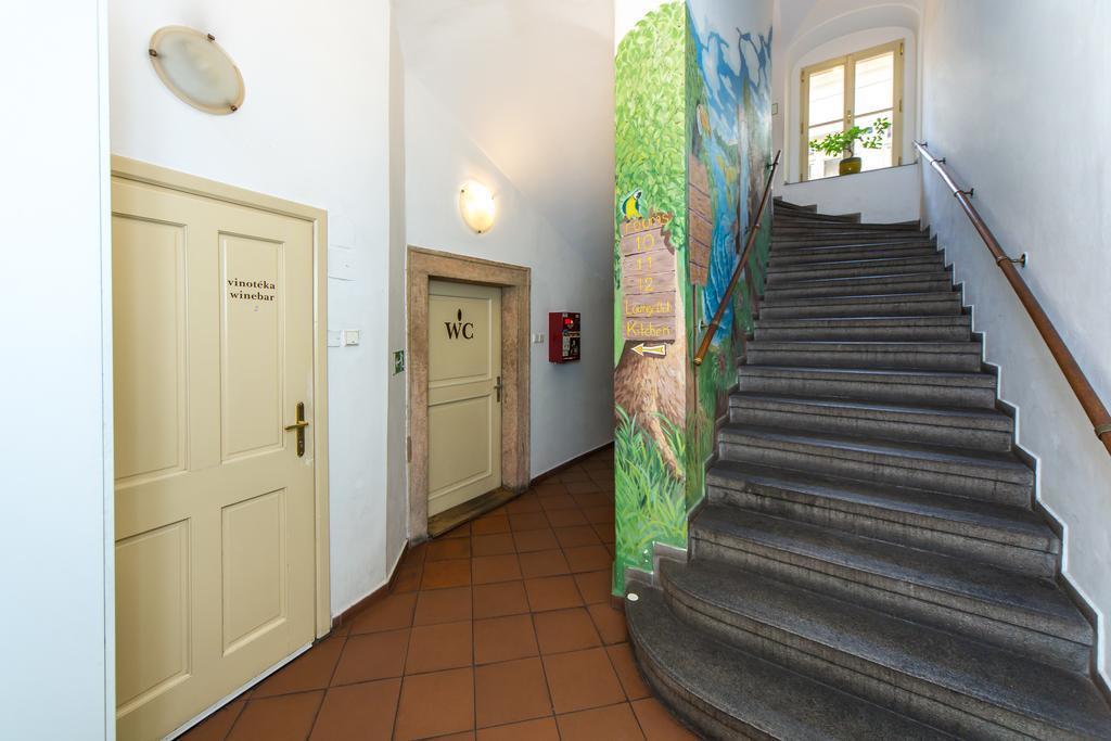 Hostel Mango Prague Exterior photo